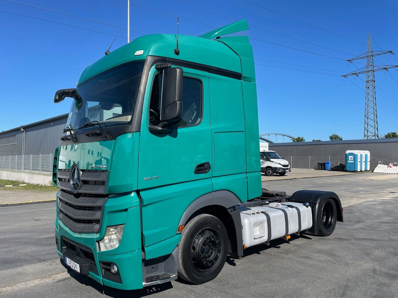 Mercedes-Benz Actros 1843 4x2 MEGA/AC/Standheizung/2xTank/EU6 - Tractor unit: picture 3 Mercedes-Benz Actros 1843 4x2 MEGA/AC/Standheizung/2xTank/EU6 - Tractor unit: picture 3