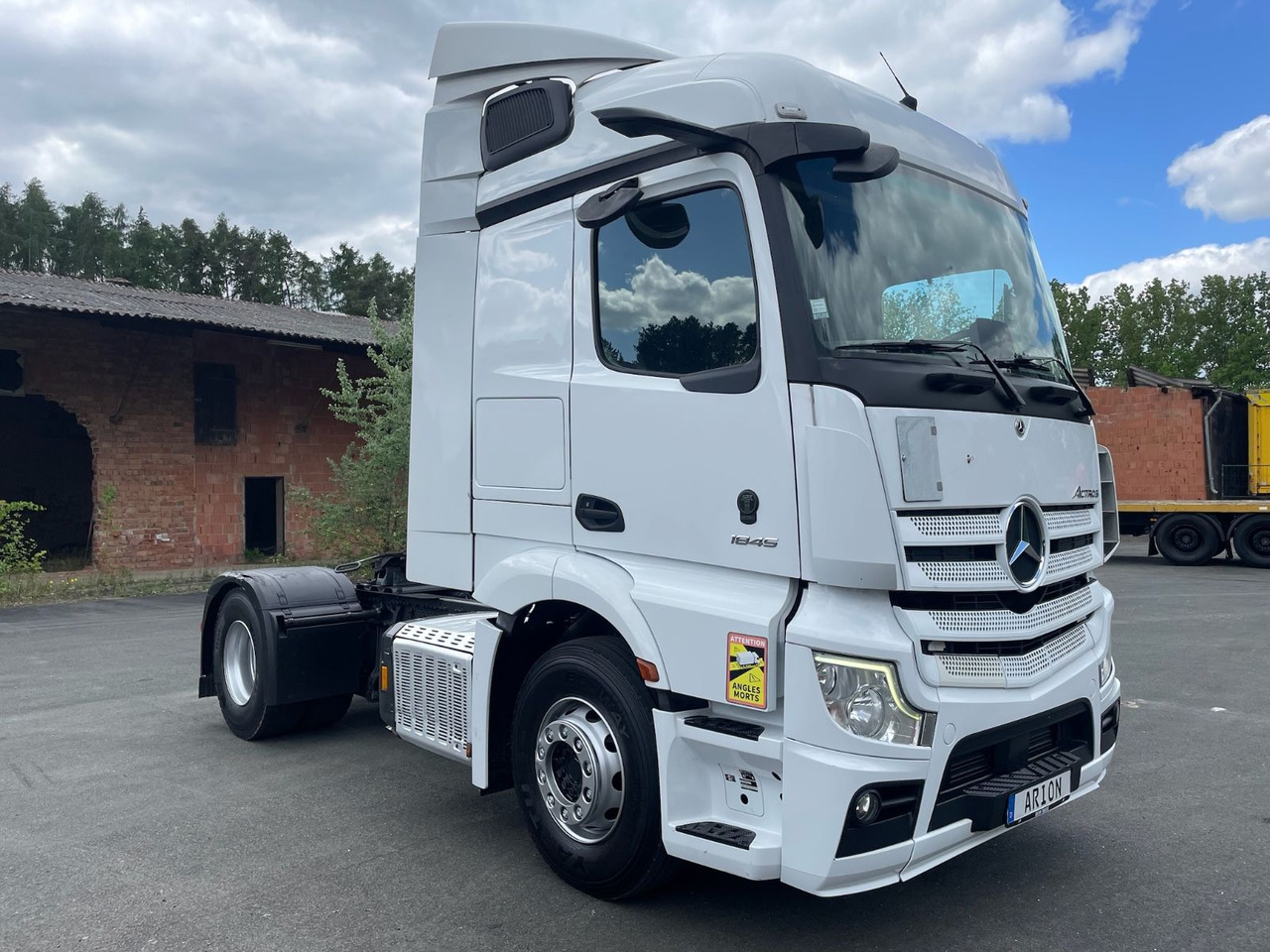 Mercedes-Benz Actros 1845 LS 4x2 BL/3xUnits/Mirror Cam/ACC/EU6 - Tractor unit: picture 1 Mercedes-Benz Actros 1845 LS 4x2 BL/3xUnits/Mirror Cam/ACC/EU6 - Tractor unit: picture 1