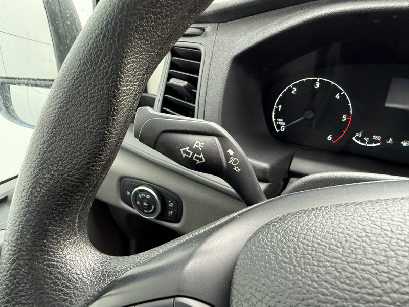 Leasing of Ford Transit 350 2.0 TDCI 130PK Kipper Dubbellucht Benne Tipper Trekhaak Ford Transit 350 2.0 TDCI 130PK Kipper Dubbellucht Benne Tipper Trekhaak: picture 19 Leasing of Ford Transit 350 2.0 TDCI 130PK Kipper Dubbellucht Benne Tipper Trekhaak Ford Transit 350 2.0 TDCI 130PK Kipper Dubbellucht Benne Tipper Trekhaak: picture 19