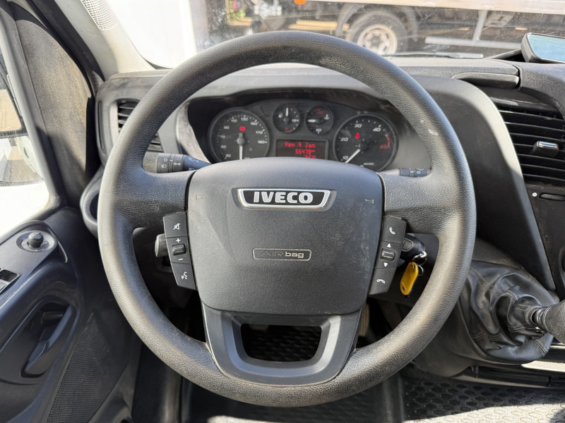 Tipper van Iveco Daily 35C12 2.3 Kipper Dubbellucht Trekhaak Airco Cruise Control Lucht Geveerde Stoel: picture 16