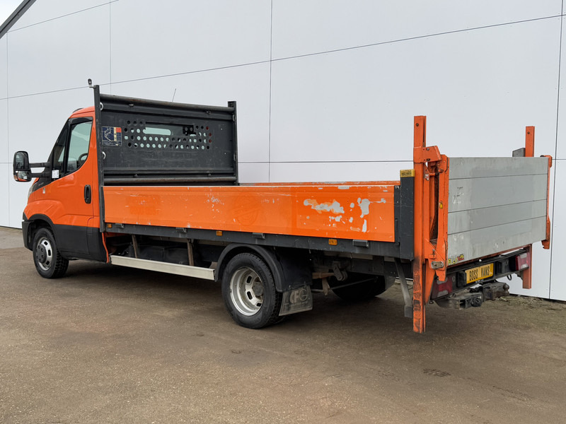 Iveco Daily 35C15 Open Laadbak 3.5t Trekhaak Laadklep Pritische Pick up - Flatbed van: picture 2 Iveco Daily 35C15 Open Laadbak 3.5t Trekhaak Laadklep Pritische Pick up - Flatbed van: picture 2