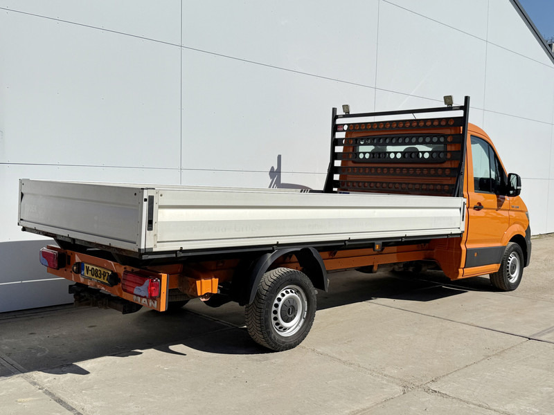 MAN TGE 3.180 Open Laadbak Pritische Pick up Airco Cruise Control Trekhaak - Flatbed van: picture 3 MAN TGE 3.180 Open Laadbak Pritische Pick up Airco Cruise Control Trekhaak - Flatbed van: picture 3