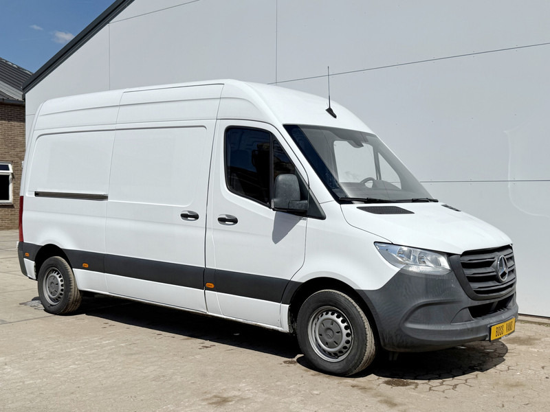 Mercedes-Benz Sprinter 311 CDI L2H2 Airco Cruise Control Climate Control Euro 6 - Small van: picture 4 Mercedes-Benz Sprinter 311 CDI L2H2 Airco Cruise Control Climate Control Euro 6 - Small van: picture 4