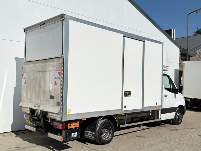 Mercedes-Benz Sprinter 514 2.2 CDI Dubbellucht Laadklep Airco Cruise Control Bakwagen Meubelbak Koffer - Box van: picture 3 Mercedes-Benz Sprinter 514 2.2 CDI Dubbellucht Laadklep Airco Cruise Control Bakwagen Meubelbak Koffer - Box van: picture 3