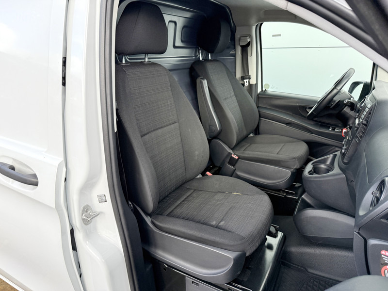 Small van Mercedes-Benz Vito 114 2.1 CDI Automaat L2H1 LED Climate Control Cruise Control Lane Assist Navigatie Camera Parkeersensoren voor achter: picture 8