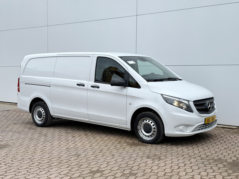 Mercedes-Benz Vito 114 2.1 CDI *Problem with 3rd gear* Automaat L2H1 Climate Control Standkachel Camera Trekhaak Navigatie - Small van: picture 4 Mercedes-Benz Vito 114 2.1 CDI *Problem with 3rd gear* Automaat L2H1 Climate Control Standkachel Camera Trekhaak Navigatie - Small van: picture 4