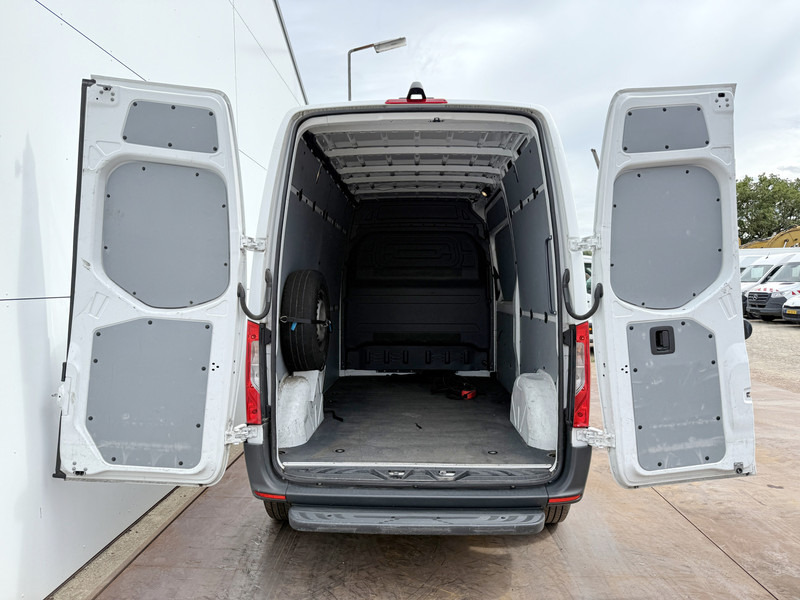 Panel van, Electric van Mercedes-Benz eSprinter 312 - Binnenkort verwacht! L2H2 100% Elektrisch 55kWh 168km WLTP 80kw Snelladen Climate Control Camera Stoelverwarming: picture 11