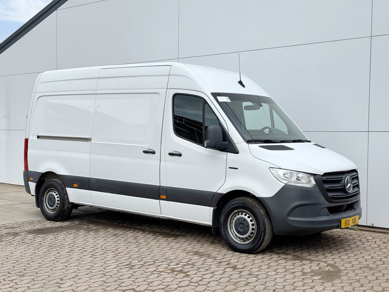 Mercedes-Benz eSprinter 312 L2H2 Elektrisch 47kWh 116pk 143km WLTP Climate Control Stoelverwarming - Panel van, Electric van: picture 4 Mercedes-Benz eSprinter 312 L2H2 Elektrisch 47kWh 116pk 143km WLTP Climate Control Stoelverwarming - Panel van, Electric van: picture 4