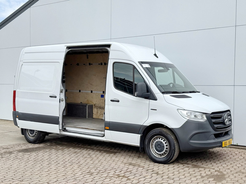 Mercedes-Benz eSprinter 312 L2H2 Elektrisch 47kWh 116pk 143km WLTP Climate Control Stoelverwarming - Panel van, Electric van: picture 5 Mercedes-Benz eSprinter 312 L2H2 Elektrisch 47kWh 116pk 143km WLTP Climate Control Stoelverwarming - Panel van, Electric van: picture 5