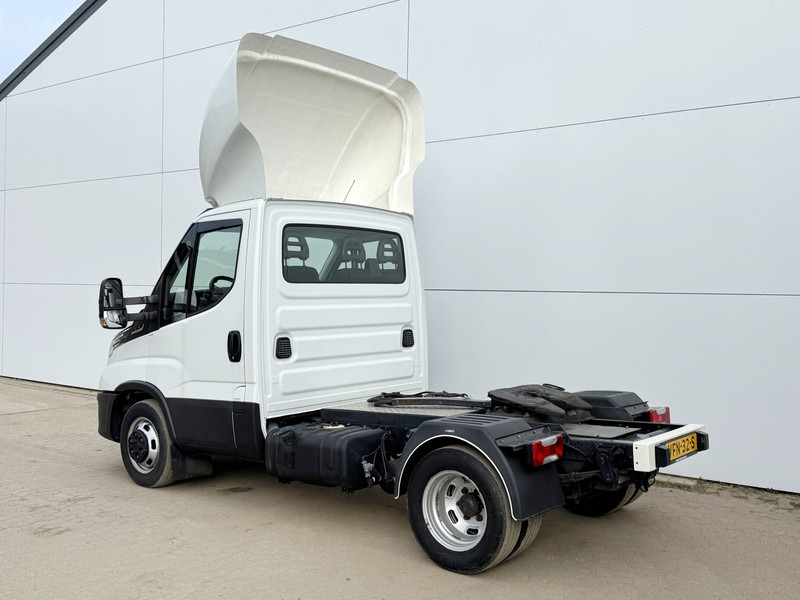 Iveco Daily 40C16 Automaat 8.796 kg GCW BE-Trekker BE-Combi Airco Cruise Control - Tractor unit: picture 2 Iveco Daily 40C16 Automaat 8.796 kg GCW BE-Trekker BE-Combi Airco Cruise Control - Tractor unit: picture 2