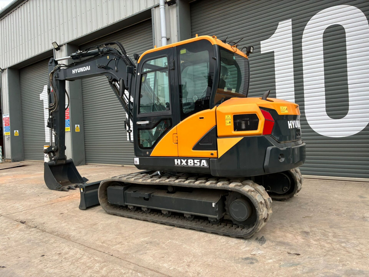 Hyundai HX85A - Mini excavator: picture 3 Hyundai HX85A - Mini excavator: picture 3