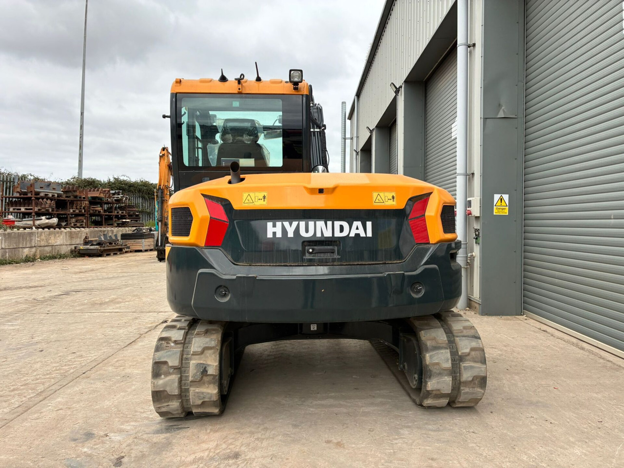 Hyundai HX85A - Mini excavator: picture 4 Hyundai HX85A - Mini excavator: picture 4