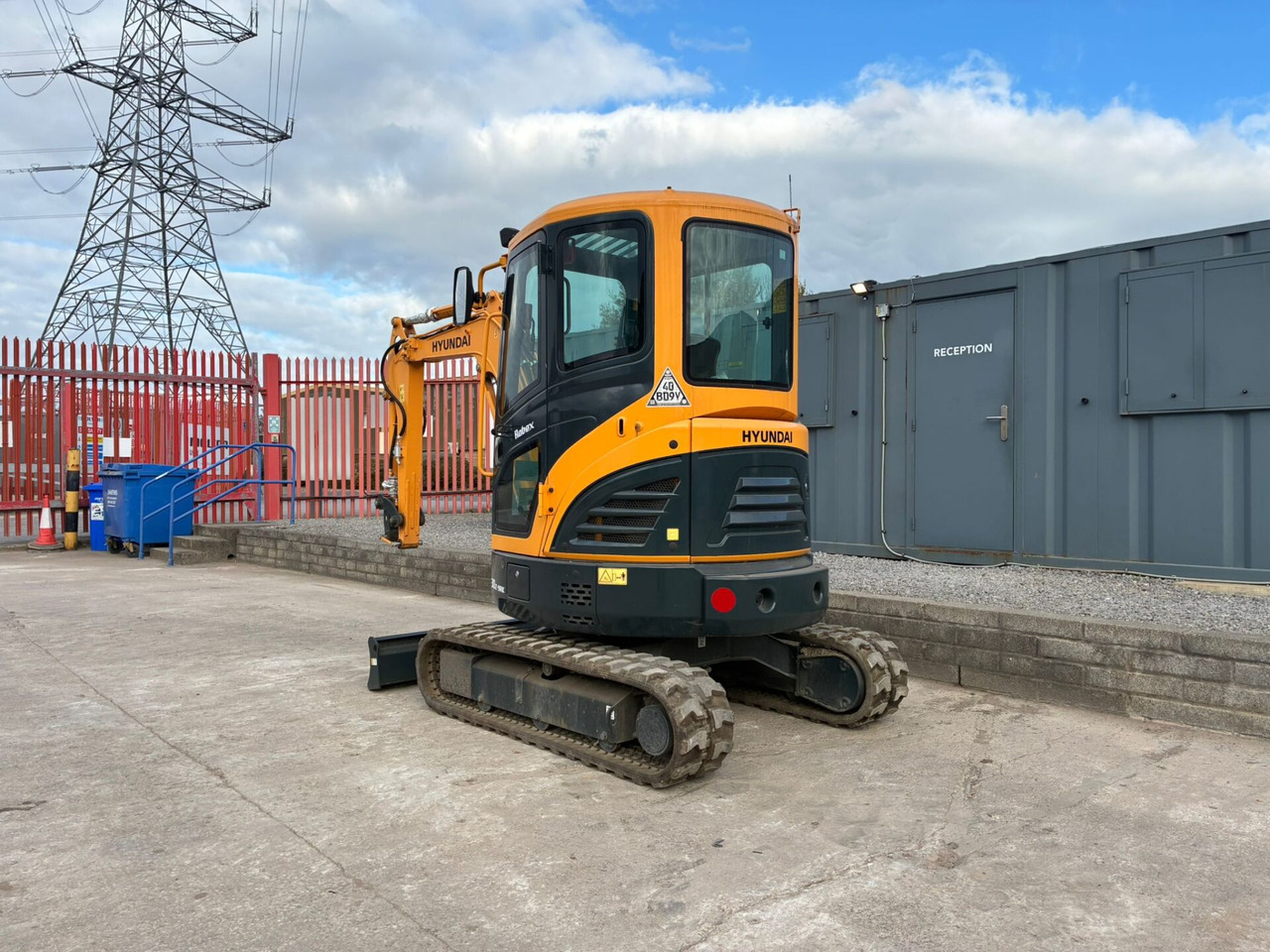 Hyundai R30Z-9AK - Mini excavator: picture 3 Hyundai R30Z-9AK - Mini excavator: picture 3