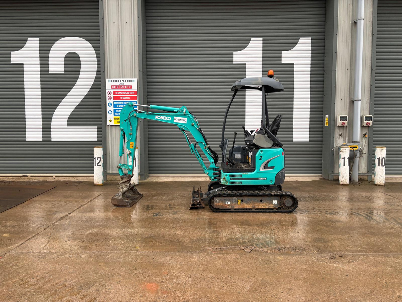 Kobelco SK17SR-3E - Mini excavator: picture 2 Kobelco SK17SR-3E - Mini excavator: picture 2