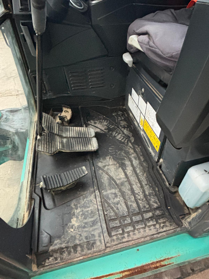 Mini excavator Kobelco SK58SRX-7: picture 18