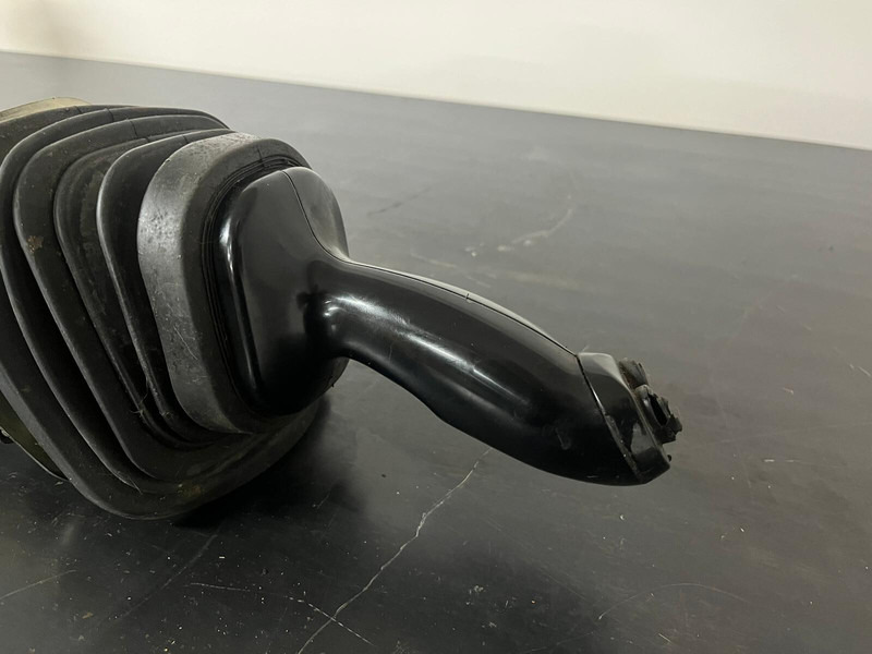 Liebherr 10118561 -001 9944515 Pilot Control Unit / Joystick - Hydraulics: picture 1 Liebherr 10118561 -001 9944515 Pilot Control Unit / Joystick - Hydraulics: picture 1