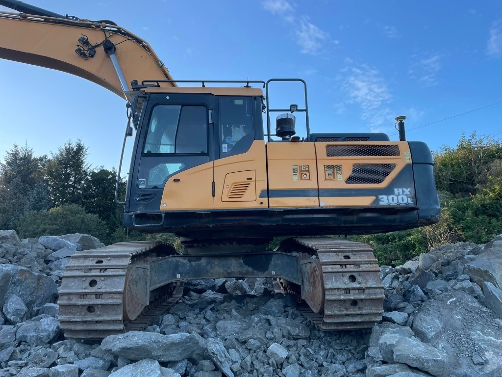 Hyundai HX 300 L - Crawler excavator: picture 3 Hyundai HX 300 L - Crawler excavator: picture 3