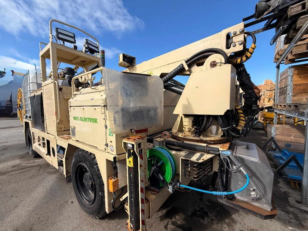 Normet Spraymec - Concrete equipment: picture 3 Normet Spraymec - Concrete equipment: picture 3