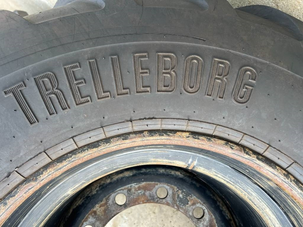 Trelleborg 710/40B22.5 AMPT - Tire for Construction machinery: picture 2 Trelleborg 710/40B22.5 AMPT - Tire for Construction machinery: picture 2