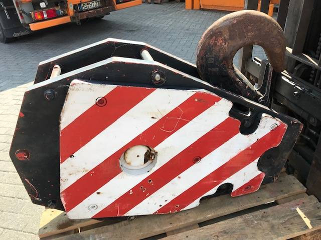 Liebherr 30t. Hook block 1-sheave 23mm - Loader crane for Construction machinery: picture 1 Liebherr 30t. Hook block 1-sheave 23mm - Loader crane for Construction machinery: picture 1