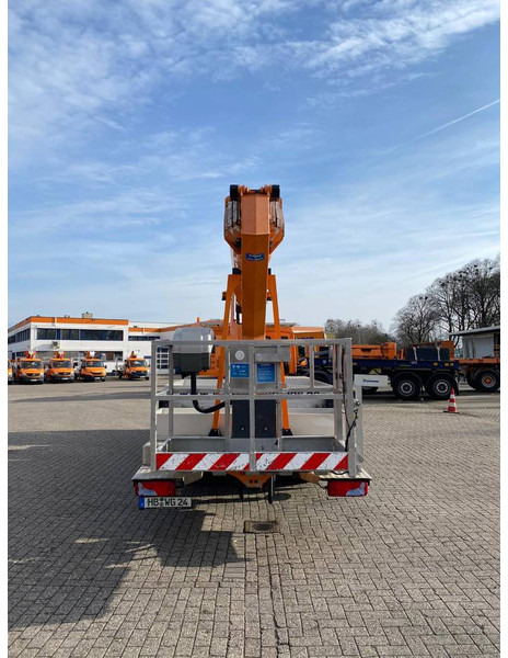 Ruthmann T 330 - Truck mounted aerial platform: picture 4 Ruthmann T 330 - Truck mounted aerial platform: picture 4