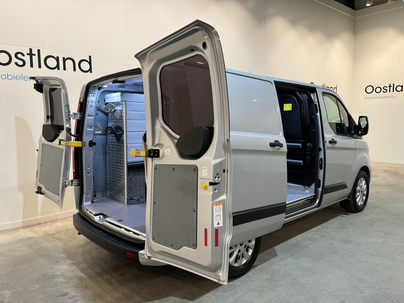Ford Transit Custom 2.0 TDCI L1H1 Trend 130 PK Automaat Servicebus / Sortimo Inrichting / Euro 6 / Airco / Camera / Cruise Control / Navigatie / CarPlay / 3-Zits / BPM VRIJ !! - Small van: picture 2 Ford Transit Custom 2.0 TDCI L1H1 Trend 130 PK Automaat Servicebus / Sortimo Inrichting / Euro 6 / Airco / Camera / Cruise Control / Navigatie / CarPlay / 3-Zits / BPM VRIJ !! - Small van: picture 2