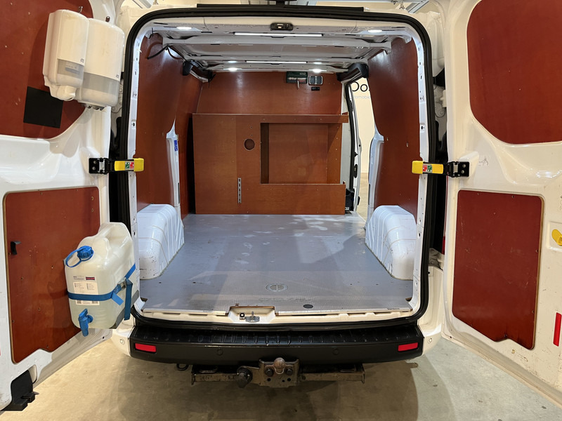 Ford Transit Custom 2.0 TDCI L2H1 Trend / Euro 6 / Airco / 220V. / PDC / Cruise Control / Trekhaak / Imperiaal / BPM VRIJ !! - Small van: picture 5 Ford Transit Custom 2.0 TDCI L2H1 Trend / Euro 6 / Airco / 220V. / PDC / Cruise Control / Trekhaak / Imperiaal / BPM VRIJ !! - Small van: picture 5