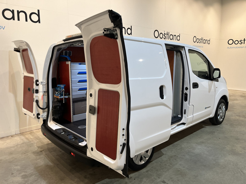 Nissan E-NV200 Business 40 kWh / 100 % Elektrisch / Servicebus / Sortimo Inrichting / Airco / Camera / Navigatie / Cruise Control / 50.000 KM !! - Small van, Electric van: picture 2 Nissan E-NV200 Business 40 kWh / 100 % Elektrisch / Servicebus / Sortimo Inrichting / Airco / Camera / Navigatie / Cruise Control / 50.000 KM !! - Small van, Electric van: picture 2