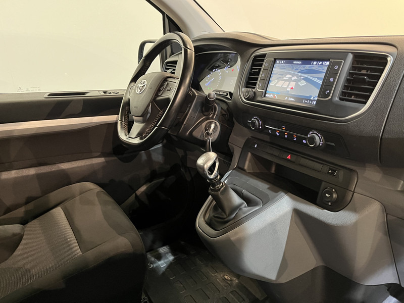 Toyota ProAce Worker 2.0 D-4D Creator Long 123 PK L3 DC Dubbel Cabine / Euro 6 / Airco / Cruise Control / Camera / Trekhaak / Navigatie / BPM VRIJ !! - Small van, Combi van: picture 3 Toyota ProAce Worker 2.0 D-4D Creator Long 123 PK L3 DC Dubbel Cabine / Euro 6 / Airco / Cruise Control / Camera / Trekhaak / Navigatie / BPM VRIJ !! - Small van, Combi van: picture 3