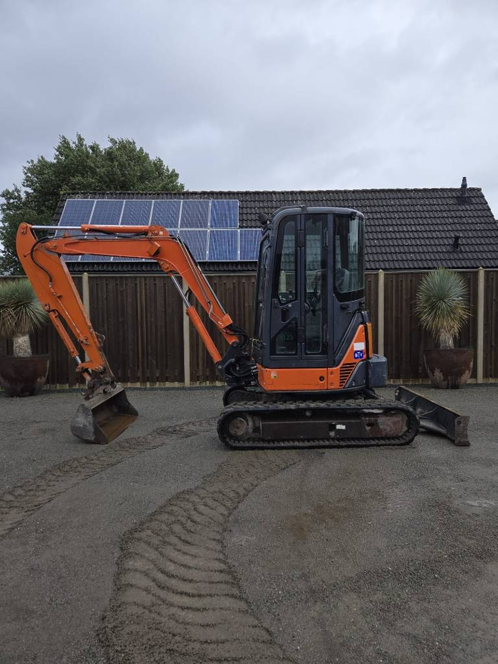 Hitachi ZX 35 U-2 - Mini excavator: picture 1 Hitachi ZX 35 U-2 - Mini excavator: picture 1