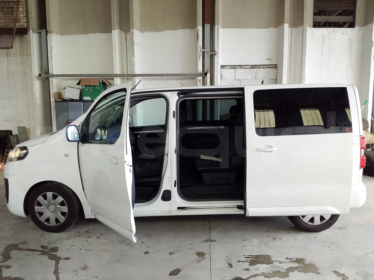 Minibus, Passenger van Citroën Spacetourer: picture 14