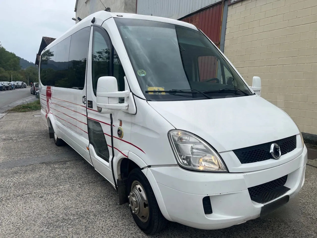 Iveco A50C17 - Minibus, Passenger van: picture 1 Iveco A50C17 - Minibus, Passenger van: picture 1