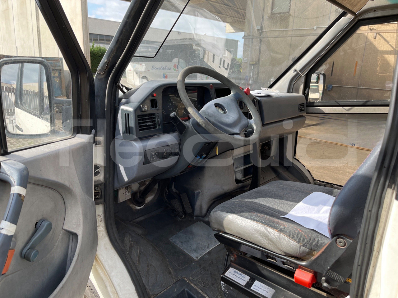 Minibus, Passenger van Mercedes-Benz 414T: picture 13