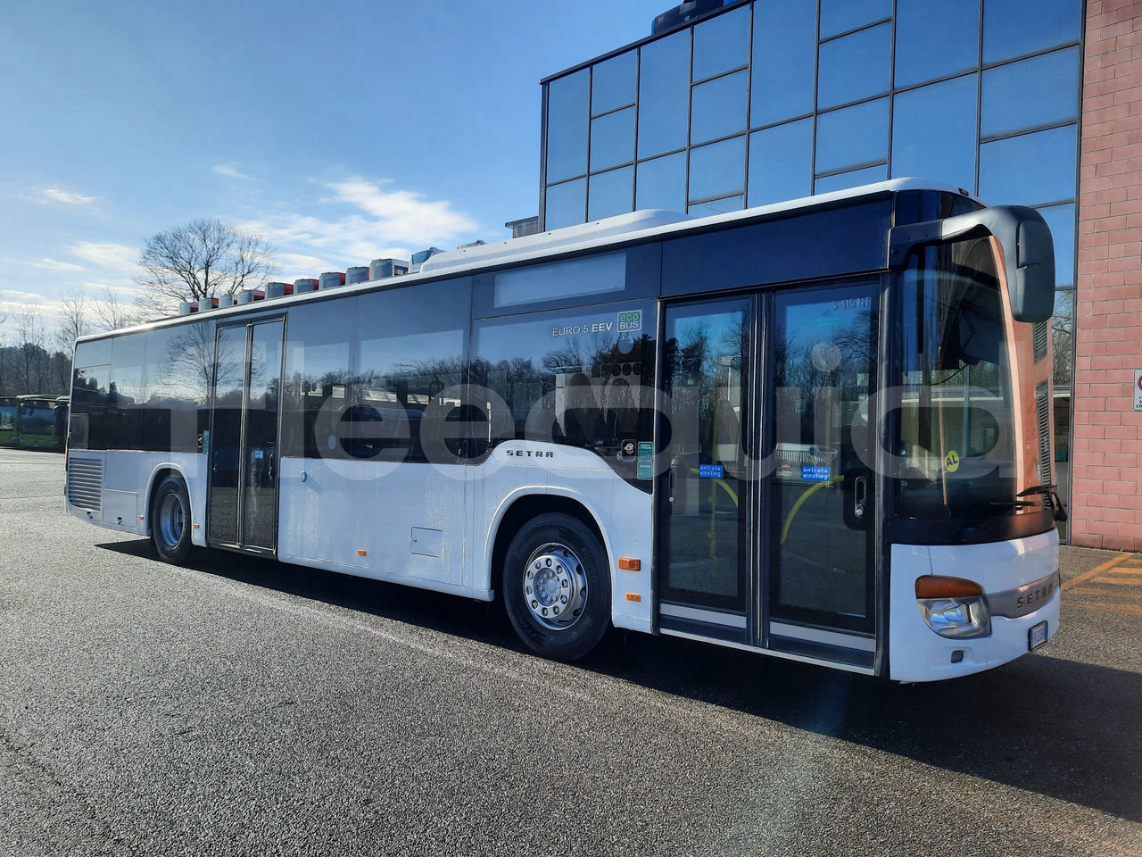 Setra S415 - Suburban bus: picture 1 Setra S415 - Suburban bus: picture 1