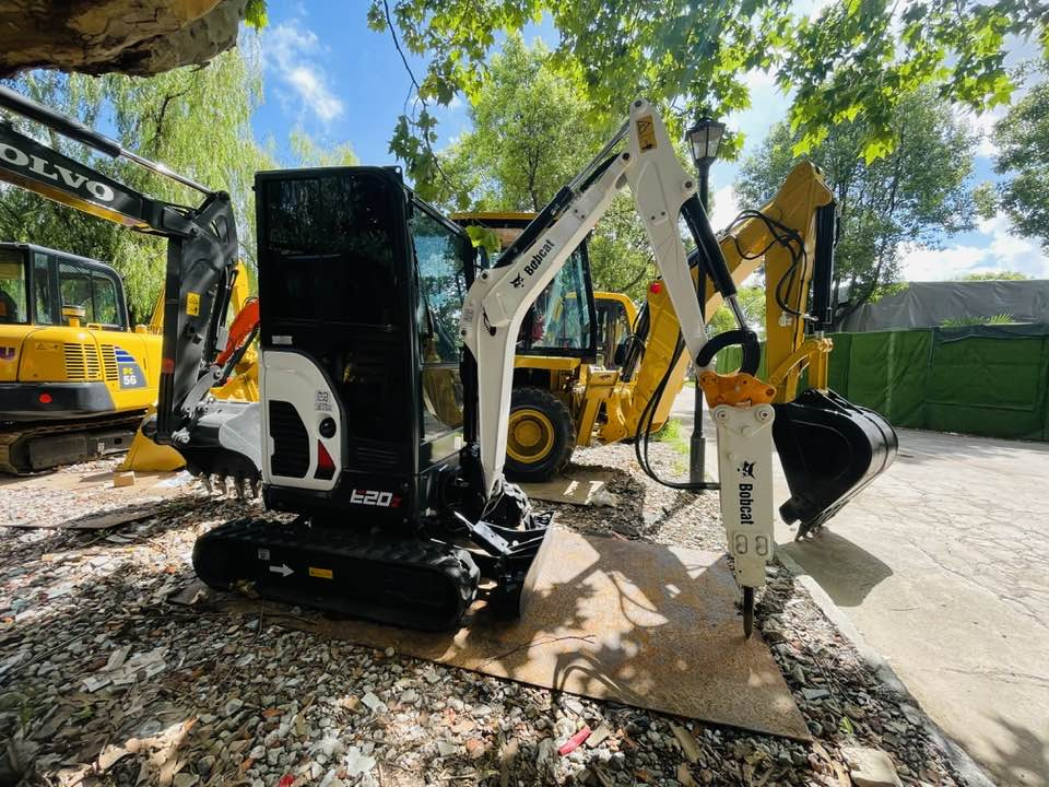 Bobcat 320 Mini Excavator - Mini excavator: picture 4 Bobcat 320 Mini Excavator - Mini excavator: picture 4