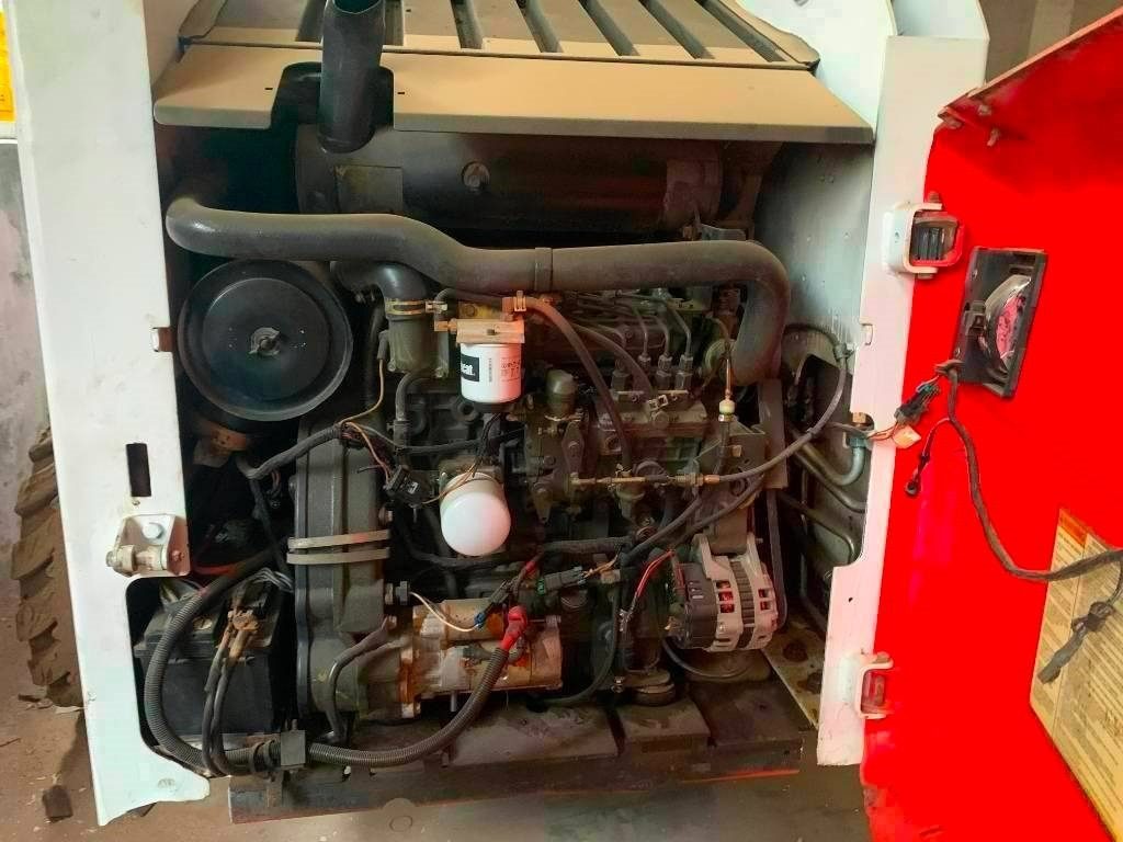 Bobcat S 300 - Skid steer loader: picture 3 Bobcat S 300 - Skid steer loader: picture 3