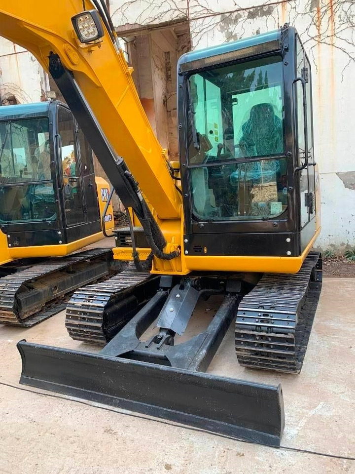 CAT 305.5E2 - Crawler excavator: picture 1 CAT 305.5E2 - Crawler excavator: picture 1