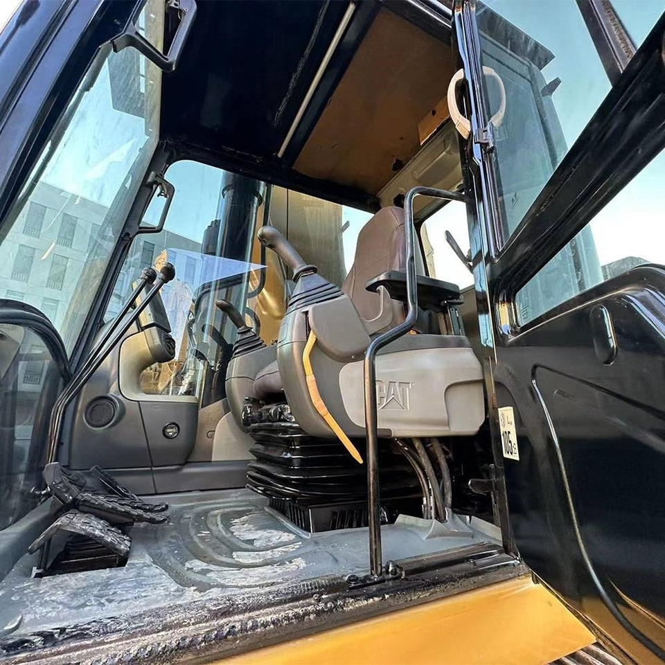 CAT 336 D2 - Crawler excavator: picture 2 CAT 336 D2 - Crawler excavator: picture 2