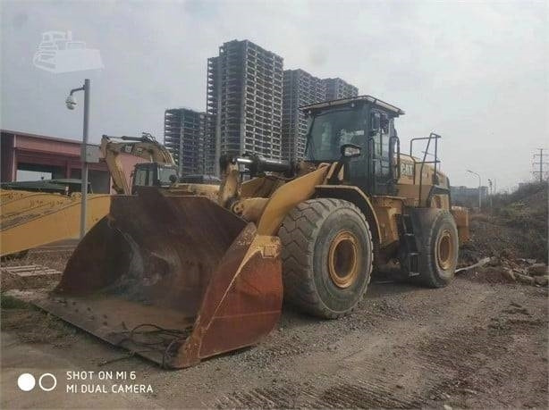 CAT 966L - Wheel loader: picture 1 CAT 966L - Wheel loader: picture 1