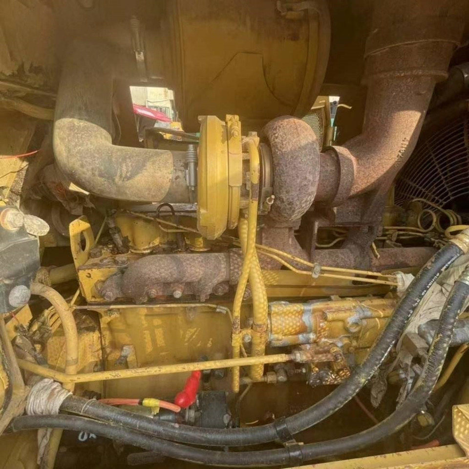 CAT D 6 G - Bulldozer: picture 5 CAT D 6 G - Bulldozer: picture 5