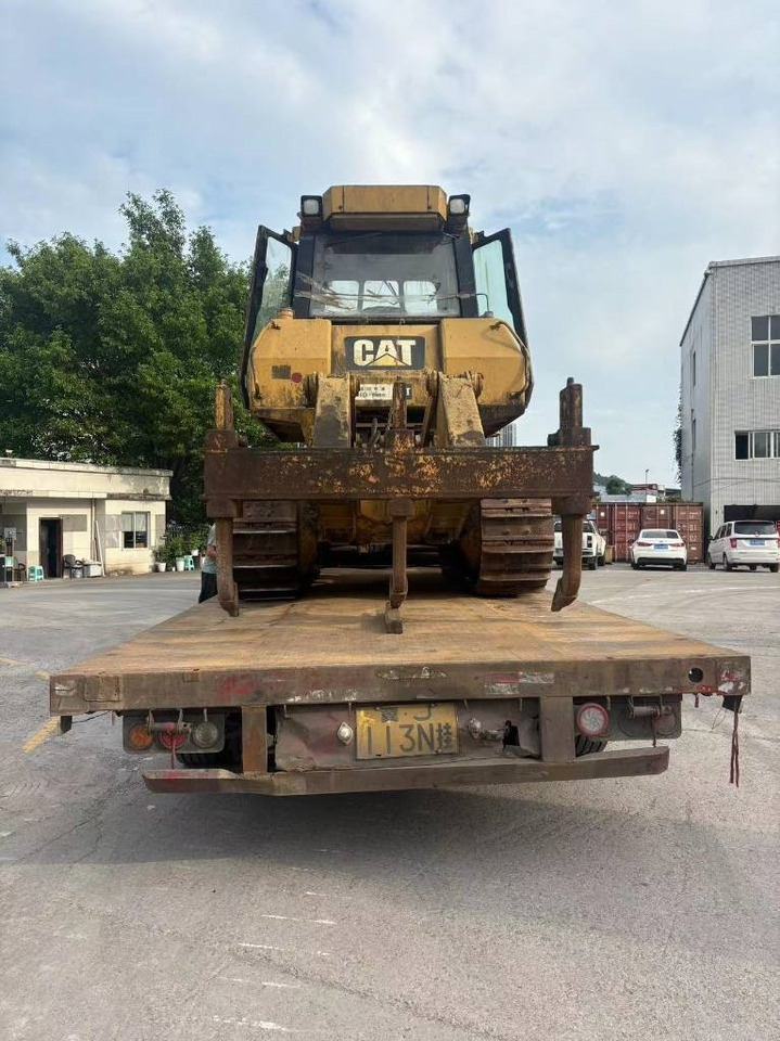 CAT D7G2 - Bulldozer: picture 3 CAT D7G2 - Bulldozer: picture 3
