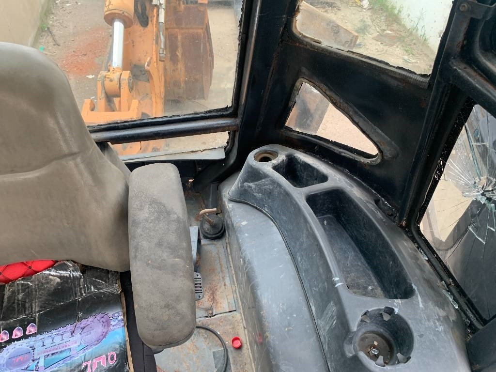 Case 580 M - Backhoe loader: picture 4 Case 580 M - Backhoe loader: picture 4