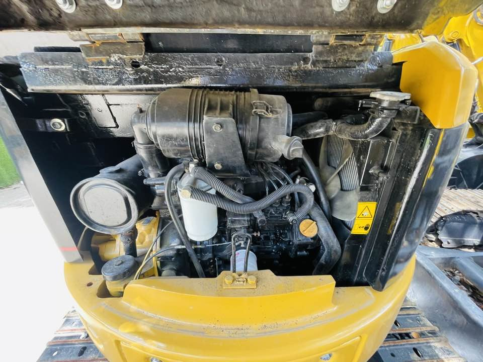 Caterpillar 303C CR - Mini excavator: picture 4 Caterpillar 303C CR - Mini excavator: picture 4