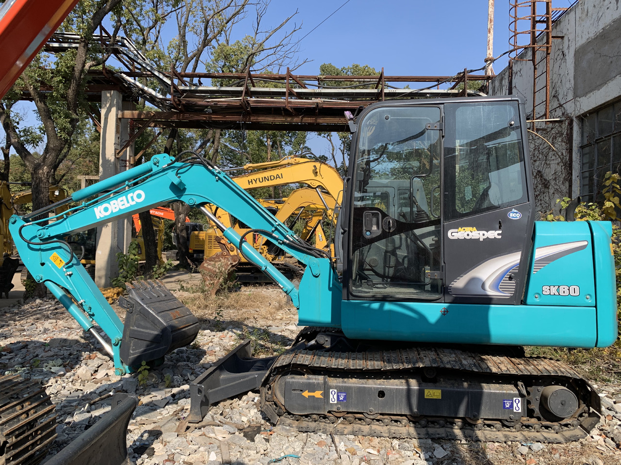 KOBELCO SK60 - Crawler excavator: picture 1 KOBELCO SK60 - Crawler excavator: picture 1