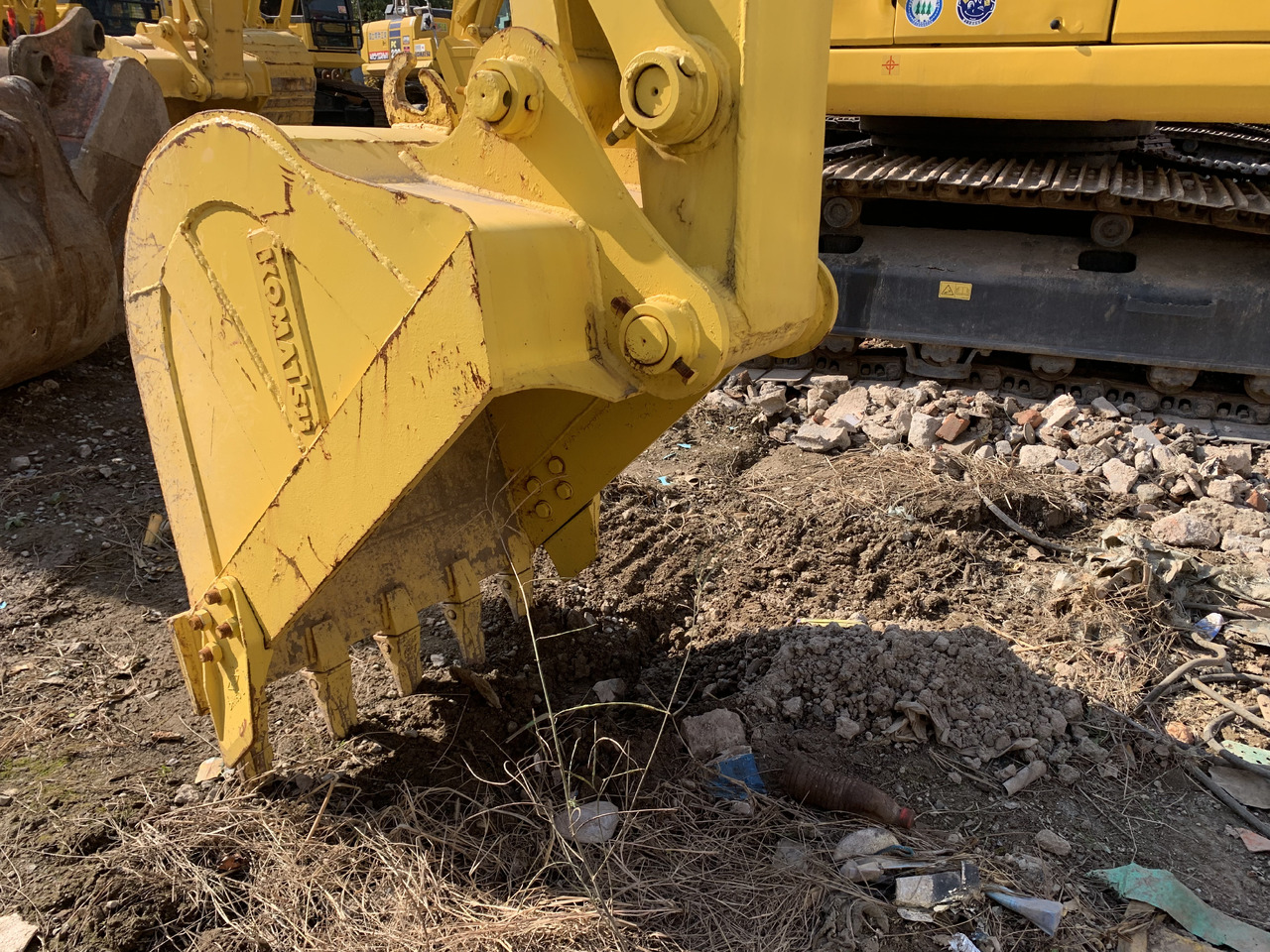 KOMATSU PC130 - Crawler excavator: picture 3 KOMATSU PC130 - Crawler excavator: picture 3
