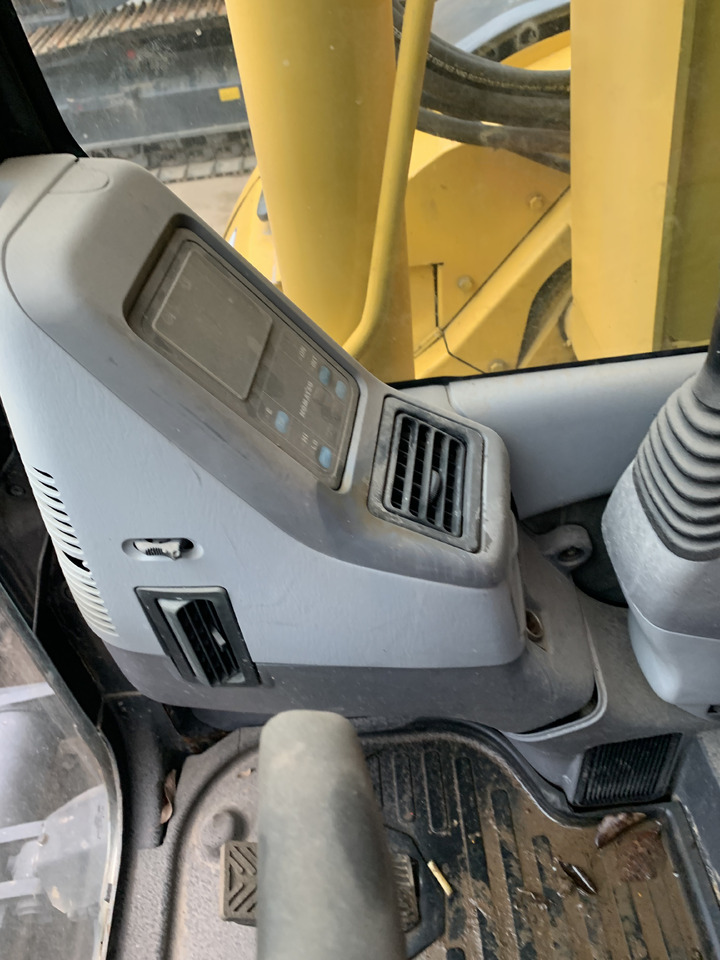 KOMATSU PC78US-6 - Mini excavator: picture 5 KOMATSU PC78US-6 - Mini excavator: picture 5