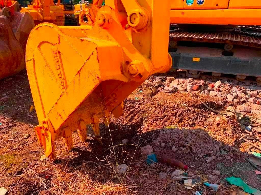 Komatsu PC 130 - Crawler excavator: picture 3 Komatsu PC 130 - Crawler excavator: picture 3