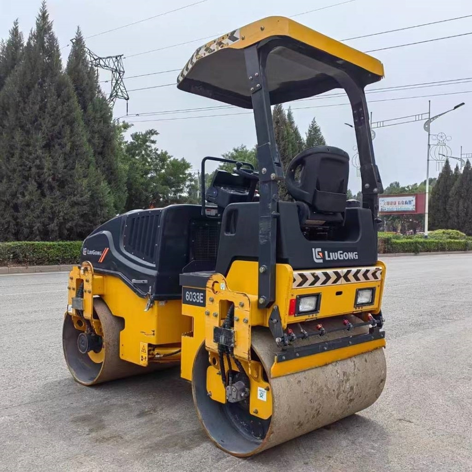 Liugong 6033E - Road roller: picture 3 Liugong 6033E - Road roller: picture 3