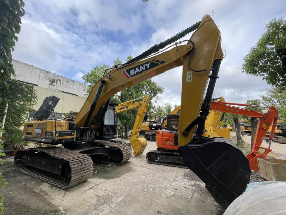 SANY SY305H - Excavator: picture 1 SANY SY305H - Excavator: picture 1
