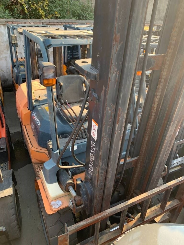 Toyota 7 FDA 50 - Diesel forklift: picture 2 Toyota 7 FDA 50 - Diesel forklift: picture 2